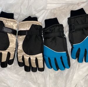 2 GLOVES LIKE NEW❗❗❗❗❗❗❗❗